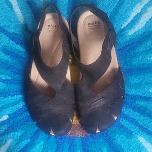 Black Suede Earth Orgins Shoes 8.5 Medium